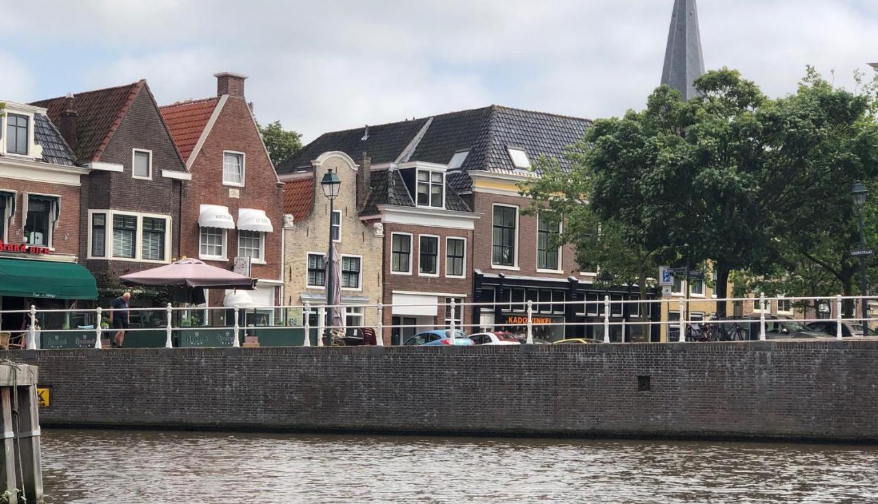 !!!Uniek!!! Rijksmonument Centrum Harlingen Esterno foto